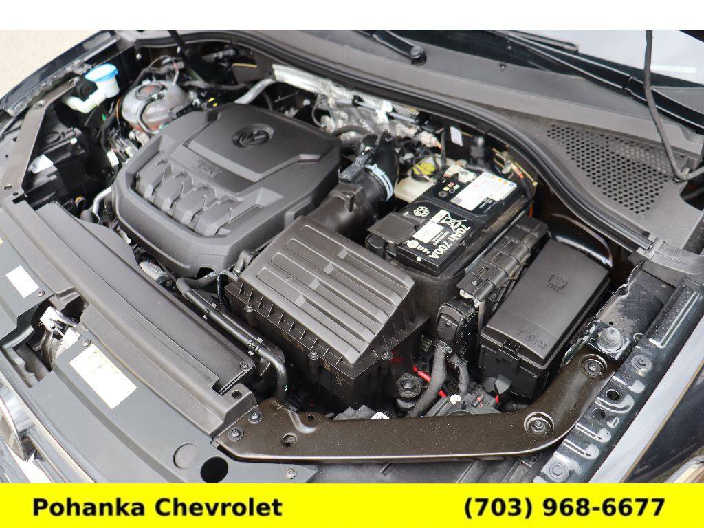 Used 2024 Volkswagen Tiguan SE R-Line image 35