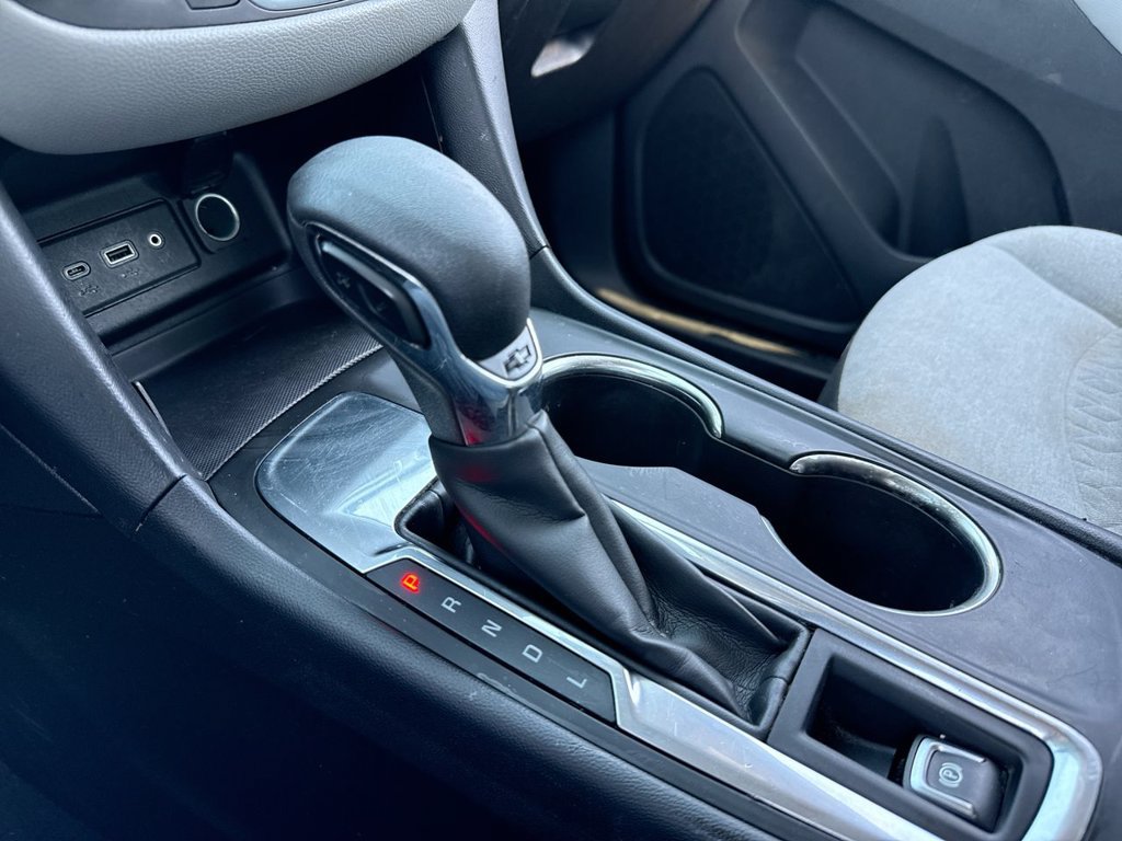 Used 2022 Chevrolet Equinox LT FWD image 20