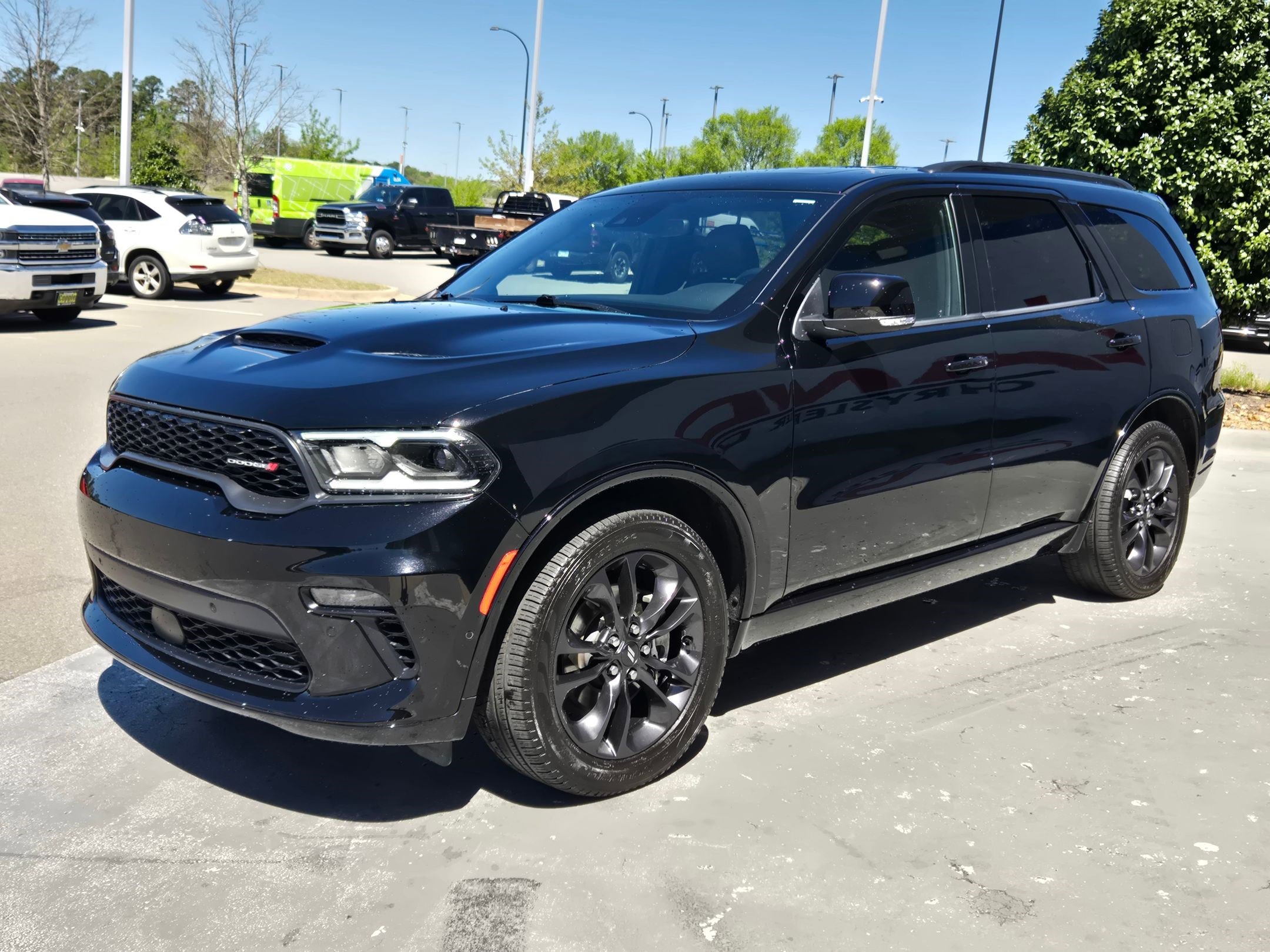 Used 2023 Dodge Durango GT image 3