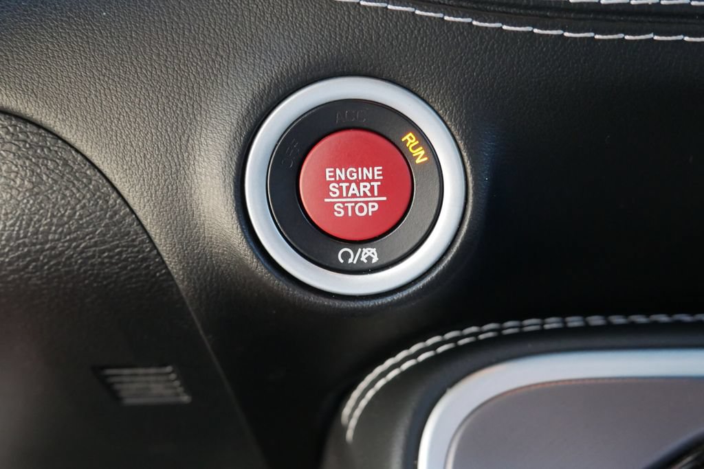 Used 2022 Dodge Challenger SRT Hellcat RWD image 26