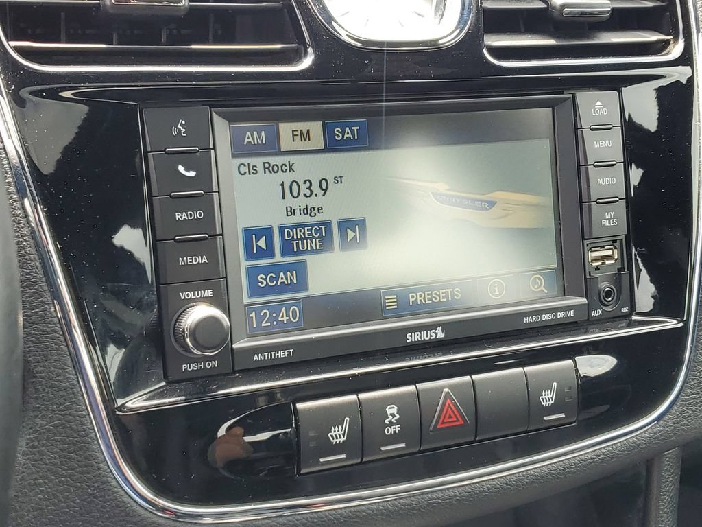 Used 2012 Chrysler 200 Limited FWD image 18