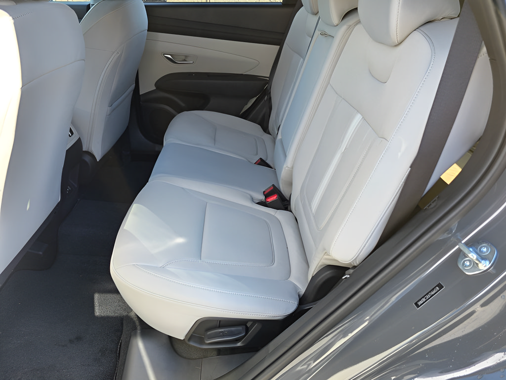 New 2026 Hyundai Tucson SEL AWD/4WD image 11