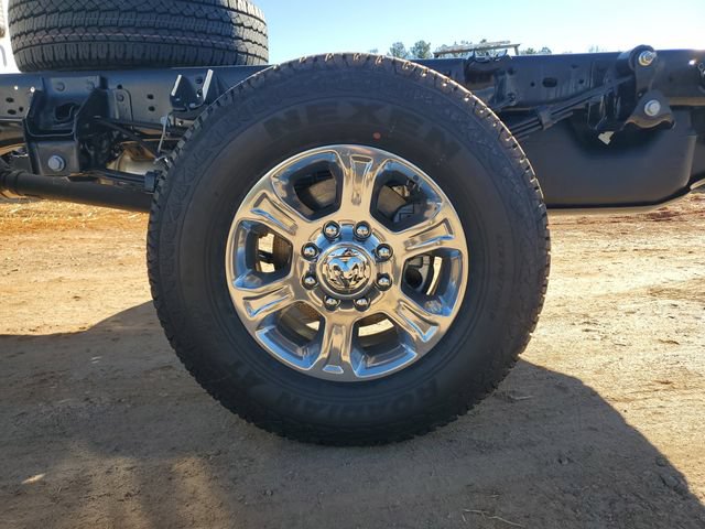 New 2026 RAM 3500 Tradesman w/ Chrome Appearance Group A AWD/4WD image 8