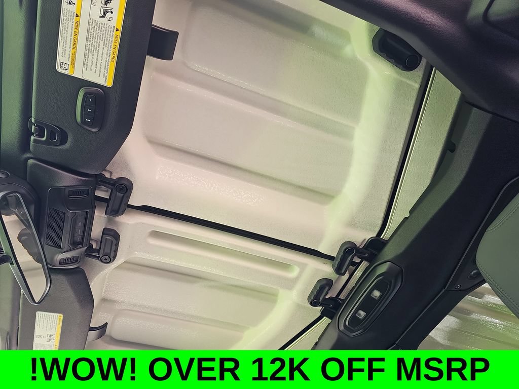 New 2025 Jeep Gladiator Mojave w/ Convenience Group AWD/4WD image 30