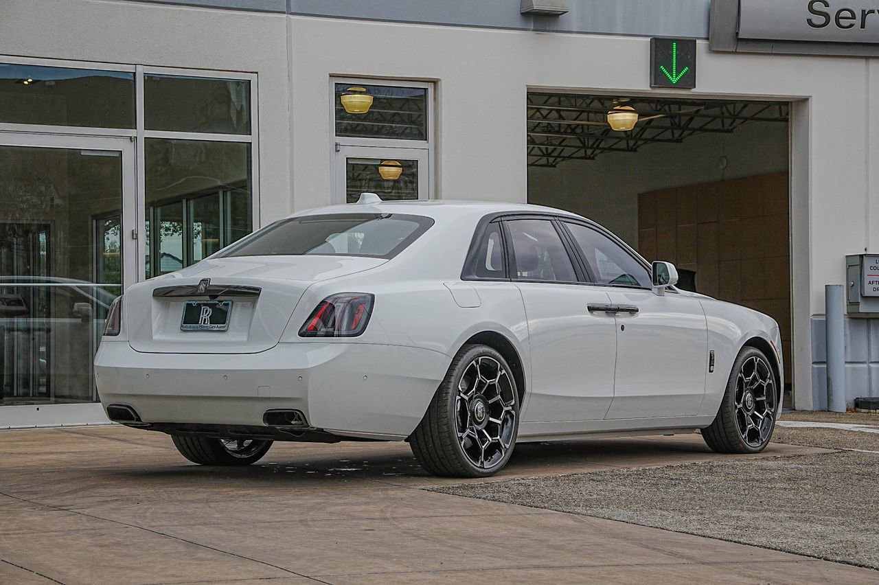 New 2025 Rolls-Royce Ghost Black Badge AWD/4WD image 11