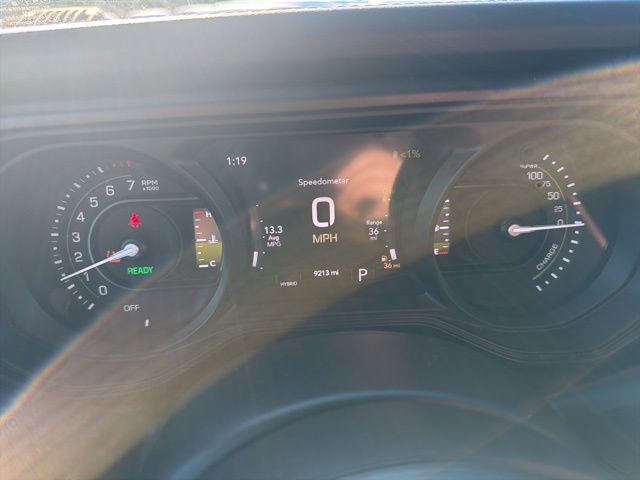 Used 2024 Jeep Wrangler Unlimited Rubicon 4xe image 14