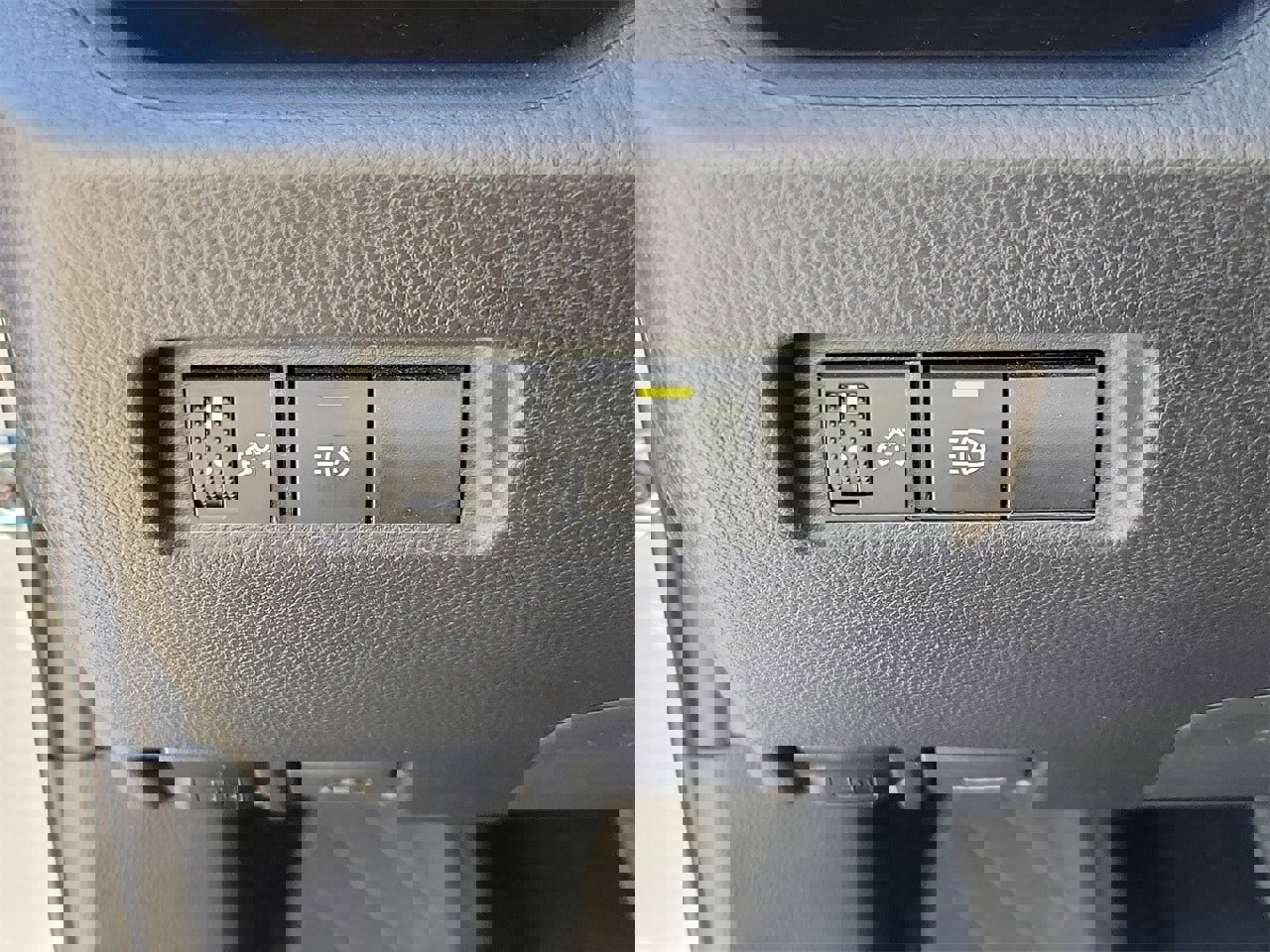 Used 2025 Toyota RAV4 LE image 29