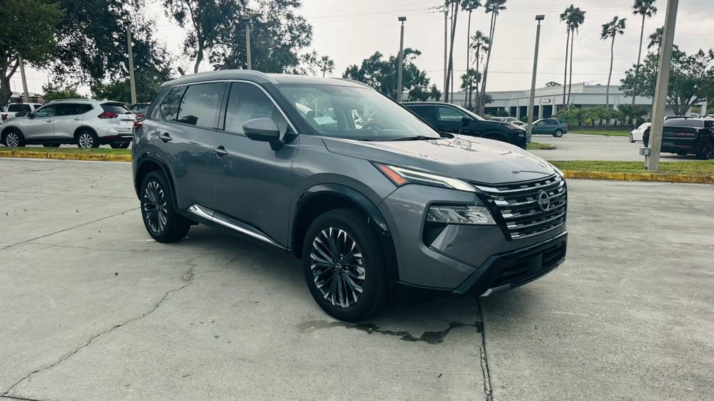 New 2025 Nissan Rogue Platinum w/ Tech Package