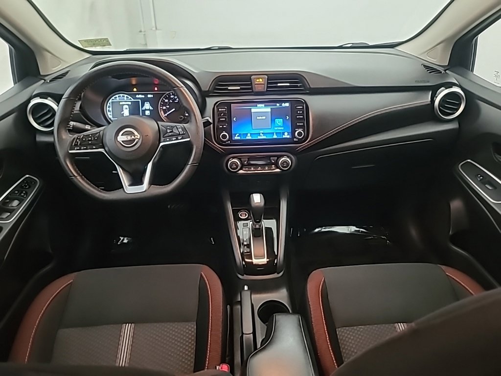 Used 2024 Nissan Versa SR FWD image 21