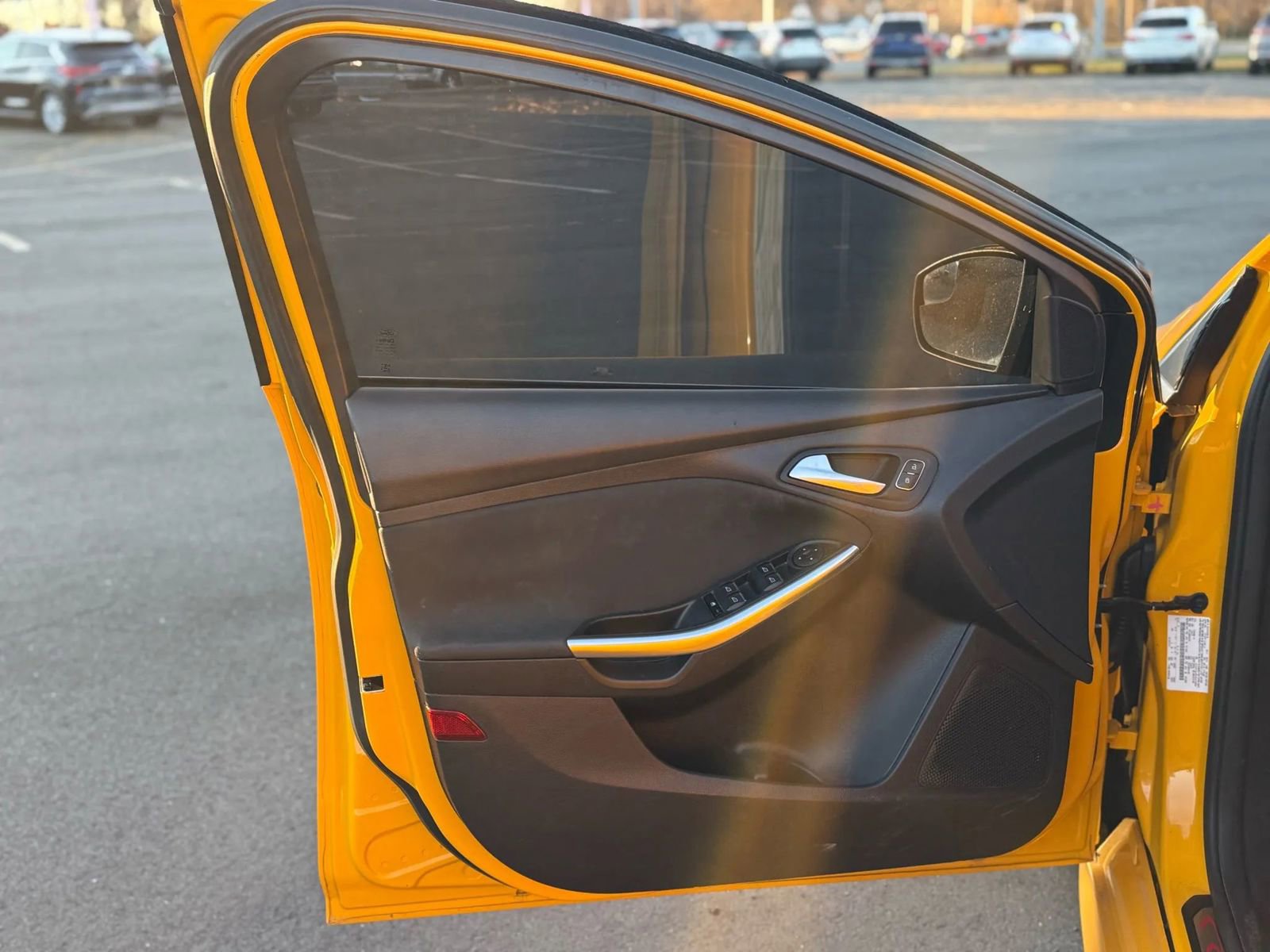 Used 2016 Ford Focus ST image 9