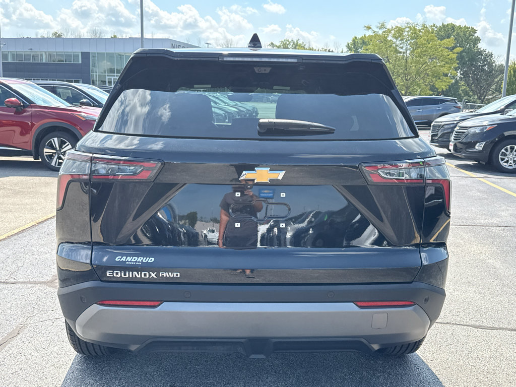 Certified 2025 Chevrolet Equinox LT w/ Safety and Technology Package AWD/4WD image 7