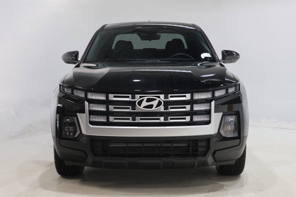 New 2027 Hyundai Santa Cruz SE AWD/4WD image 2