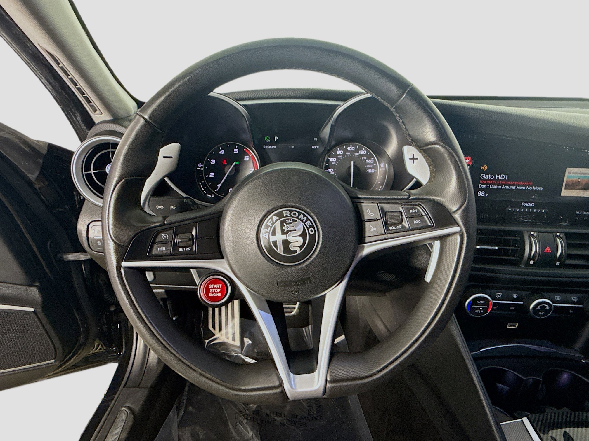 Used 2019 Alfa Romeo Giulia Ti Sport w/ Quick Order Package 22U Sport image 13