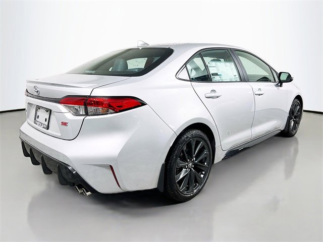 New 2026 Toyota Corolla SE image 3