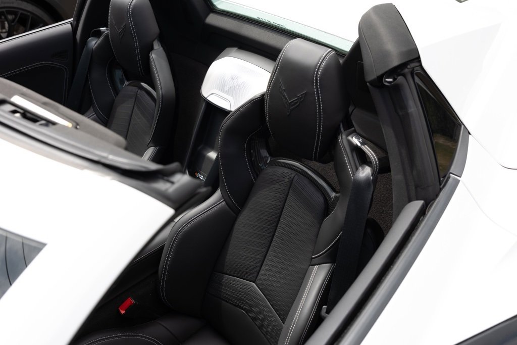 Used 2025 Chevrolet Corvette Z06 image 43