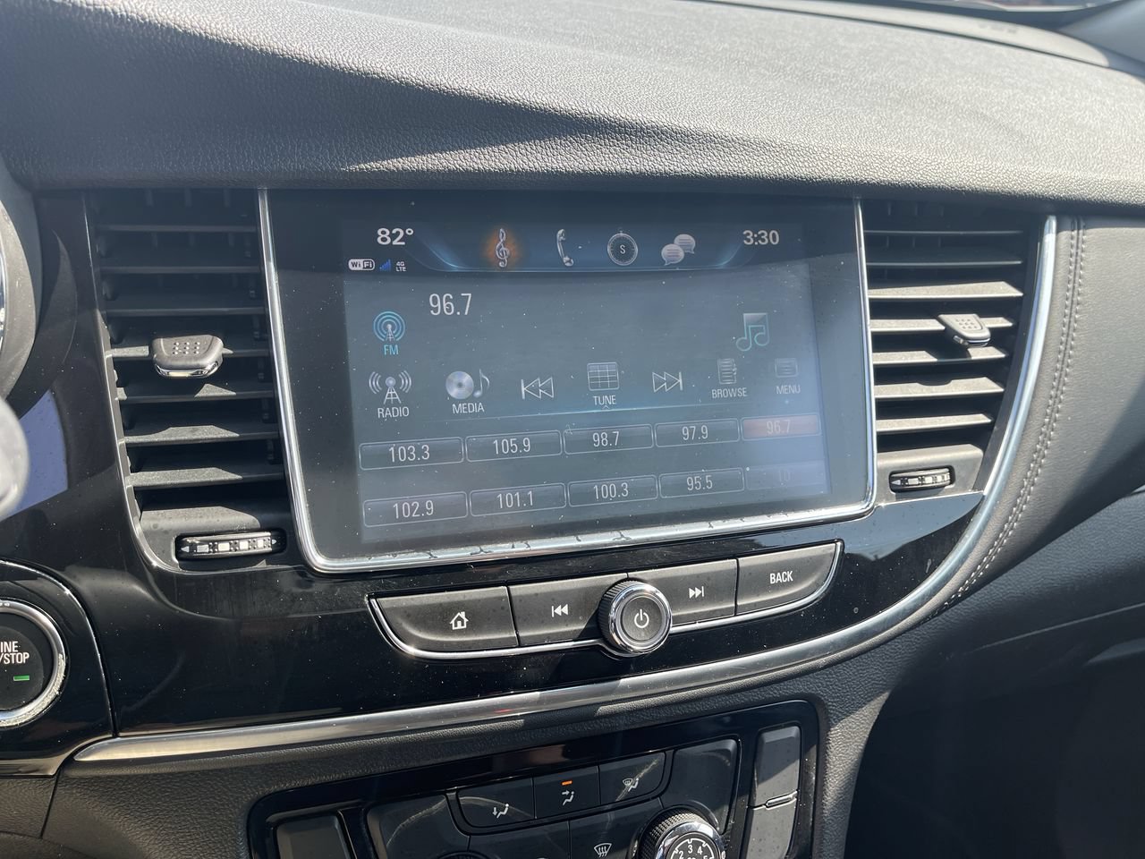 Used 2020 Buick Encore Preferred w/ Safety Package FWD image 13