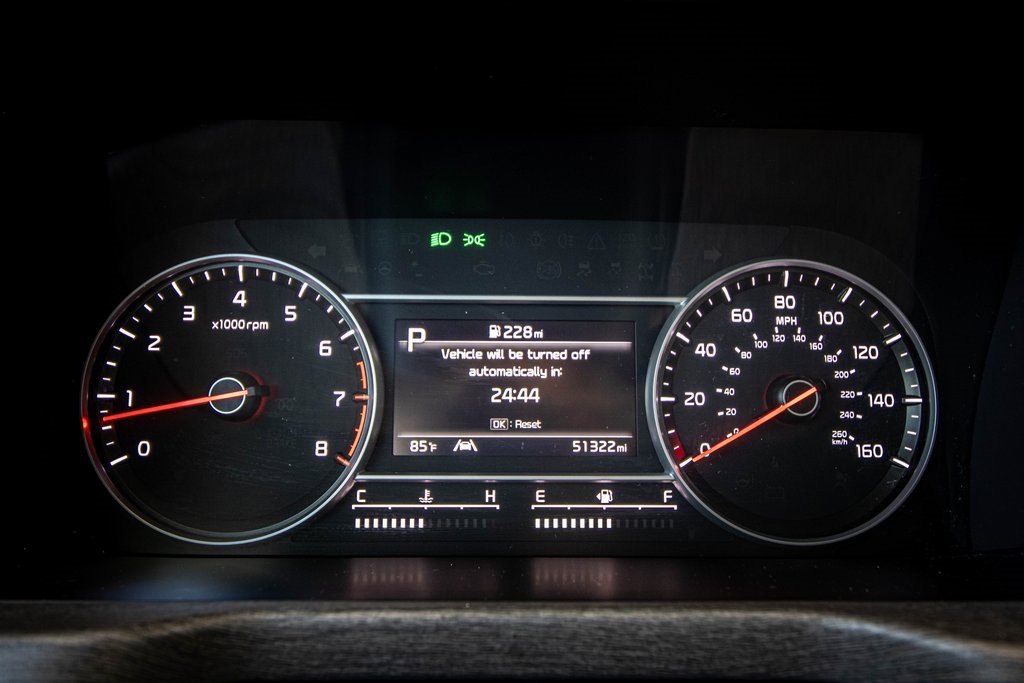 Used 2023 Kia Sorento S w/ Panoramic Sunroof Package image 3