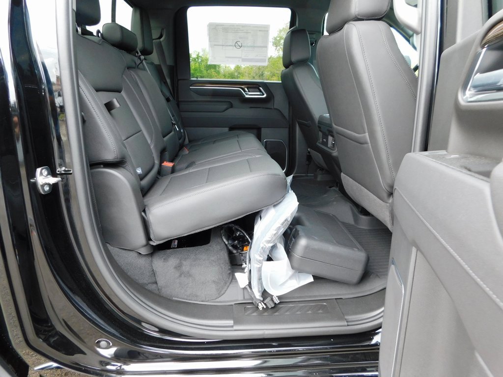 New 2026 Chevrolet Silverado 3500 LT w/ Z71 Chrome Sport Edition image 26