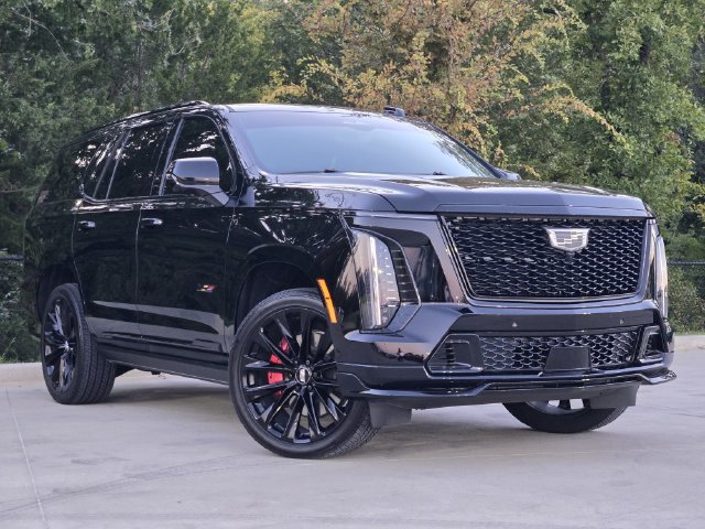 Used 2026 Cadillac Escalade V w/ LPO, ONYX Package AWD/4WD image 1