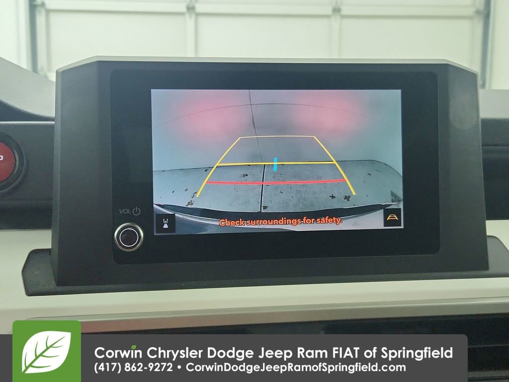 Used 2024 Toyota Tacoma TRD Off-Road image 25