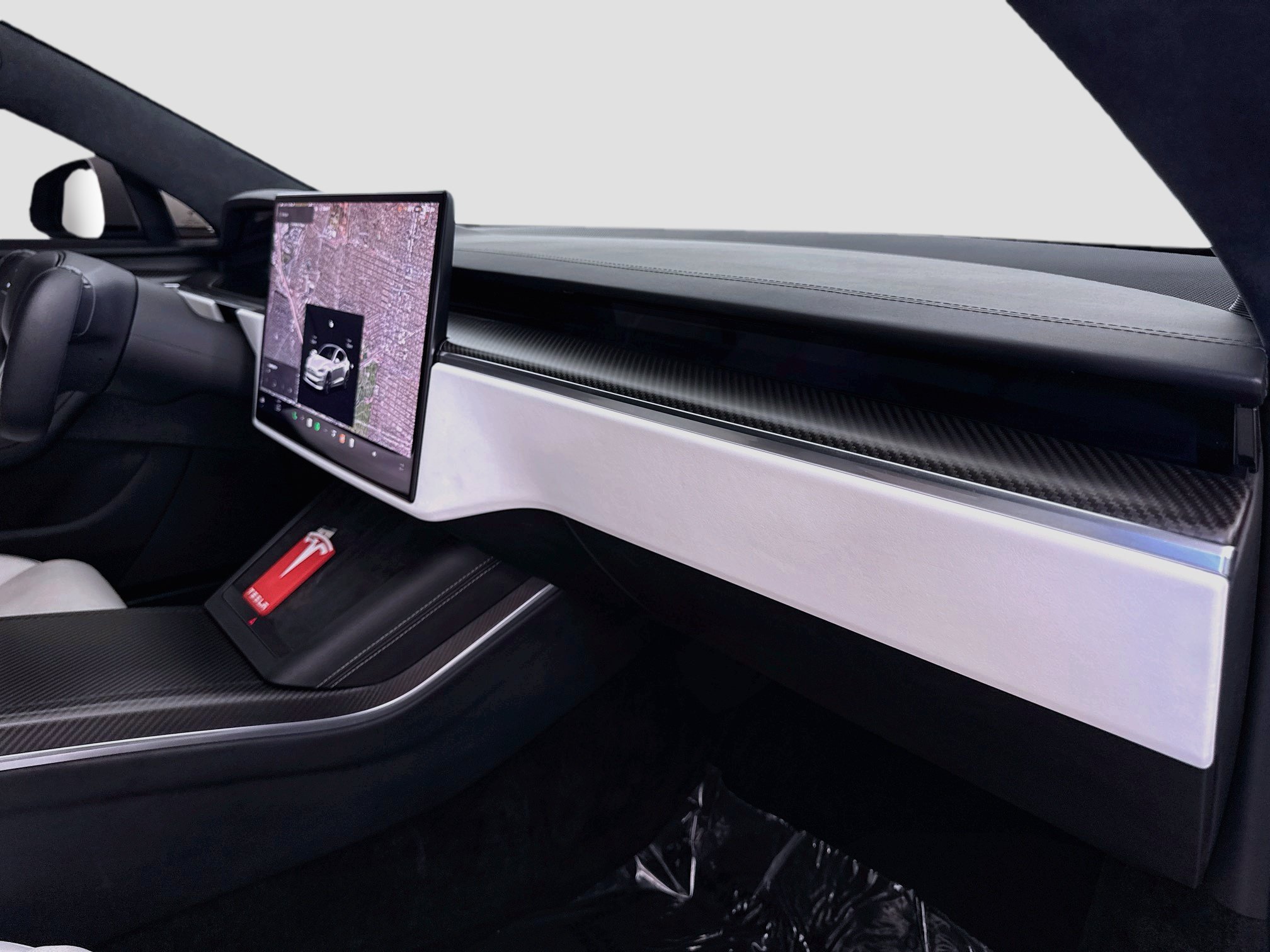 Used 2022 Tesla Model S Plaid AWD/4WD image 32