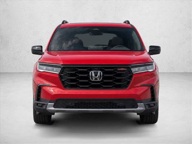 Certified 2023 Honda Pilot TrailSport image 2