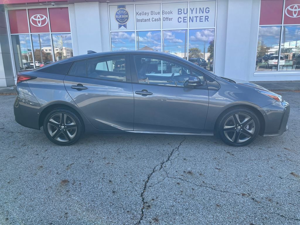 Certified 2019 Toyota Prius XLE image 6