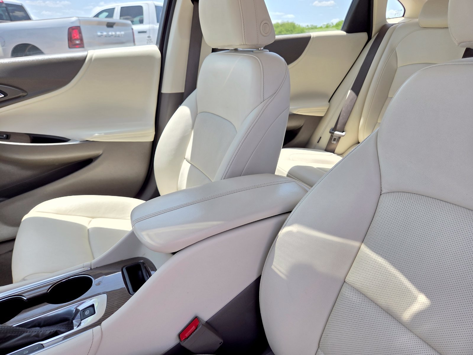 Used 2024 Chevrolet Malibu LT FWD image 29