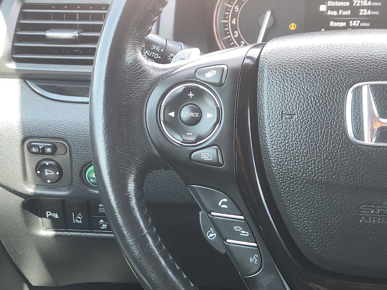 Used 2017 Honda Pilot Elite image 31