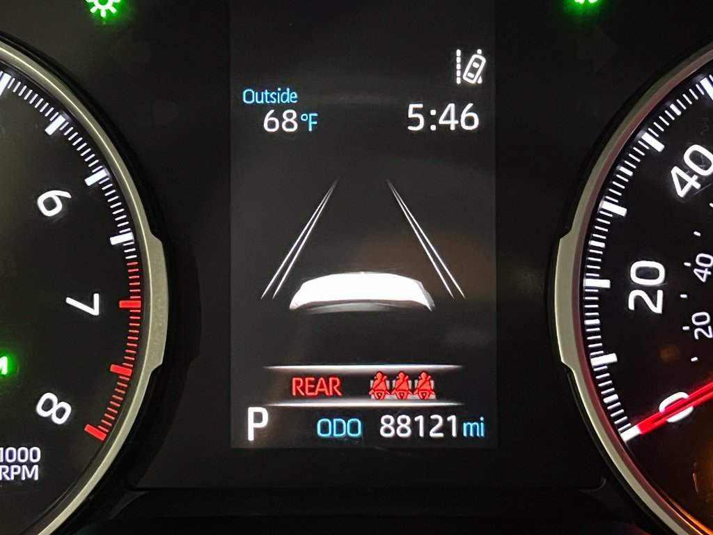 Certified 2019 Toyota RAV4 XLE w/ Convenience Package AWD/4WD image 36