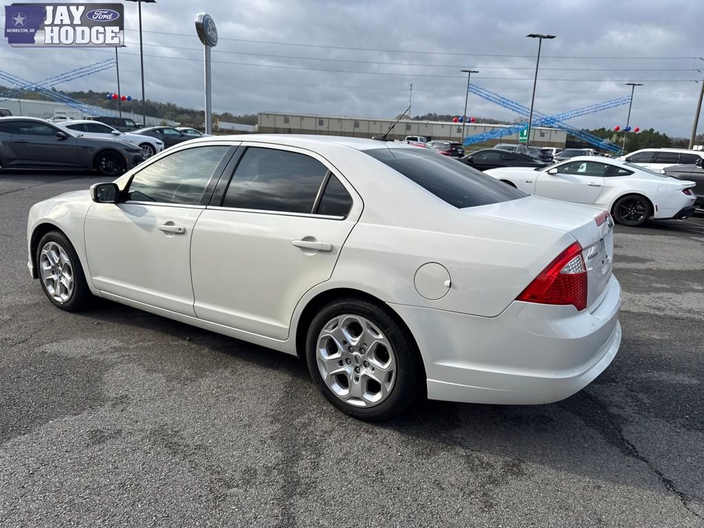 Used 2010 Ford Fusion SE image 4