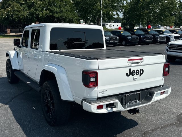 Used 2023 Jeep Gladiator Overland AWD/4WD image 5