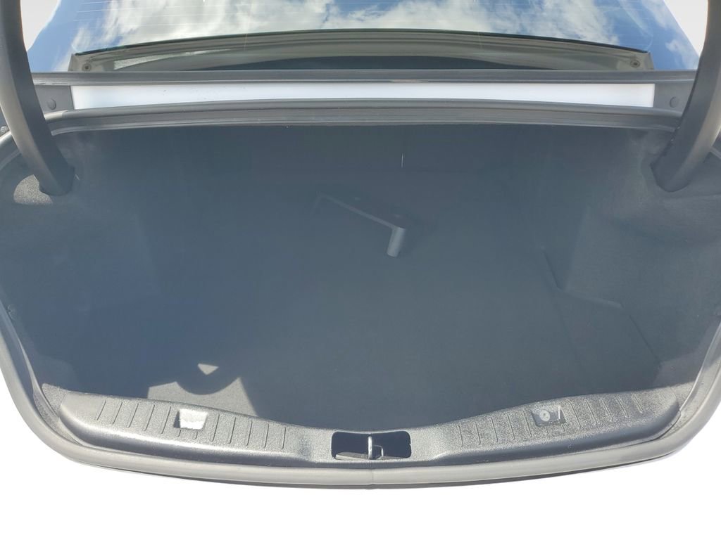 Used 2019 Lincoln MKZ Reserve image 17