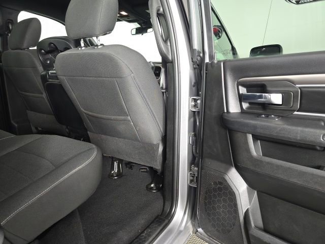 Used 2024 RAM 1500 Classic Warlock image 27