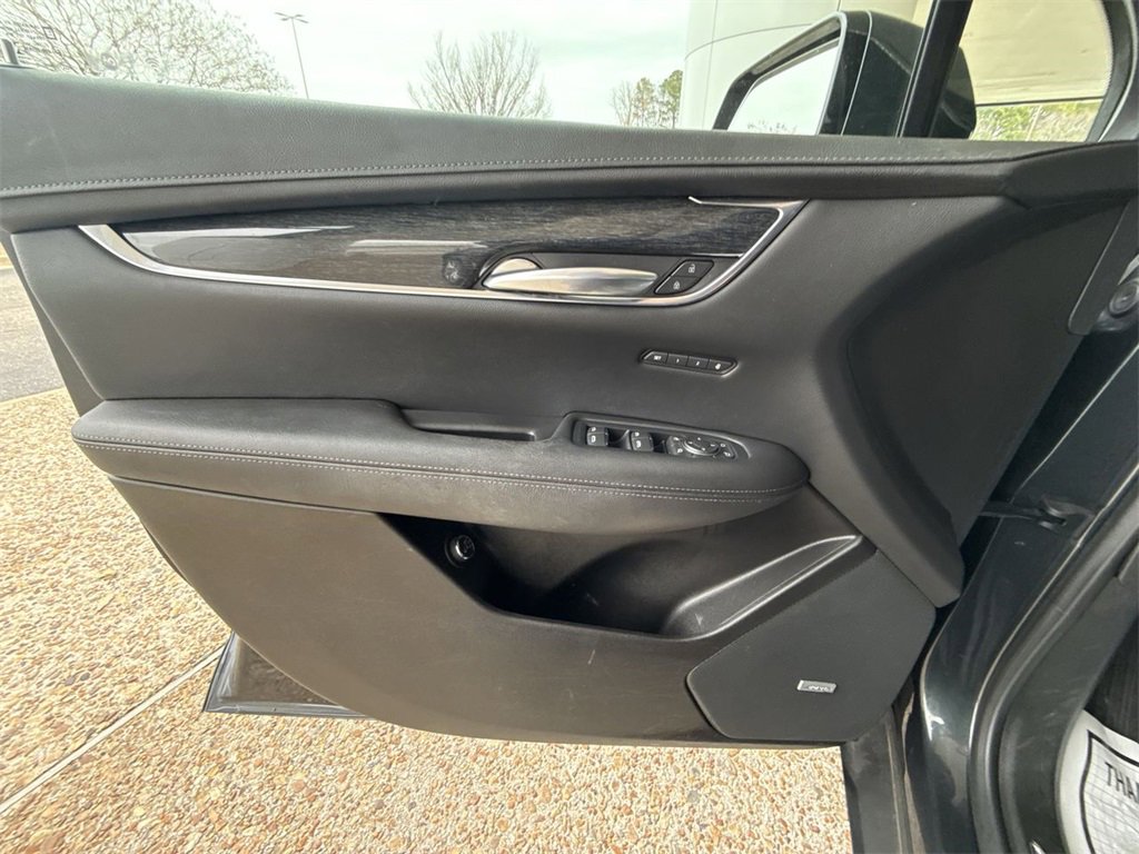 Used 2022 Cadillac XT5 Premium Luxury image 21