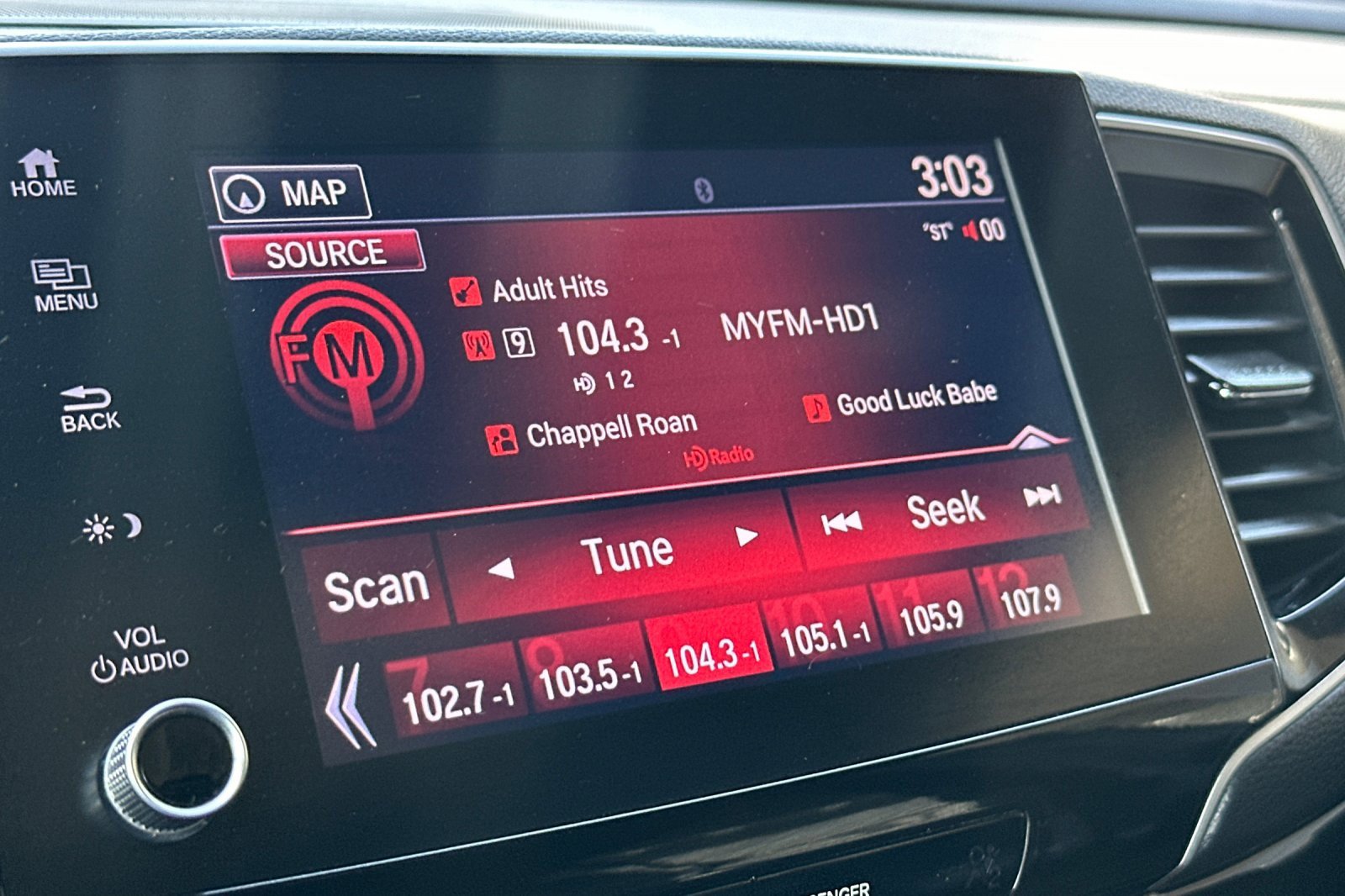 Used 2023 Honda Ridgeline Black Edition image 17