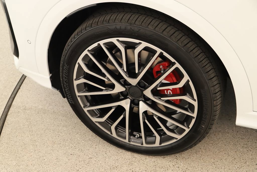 New 2026 Audi SQ5 Premium Plus image 35