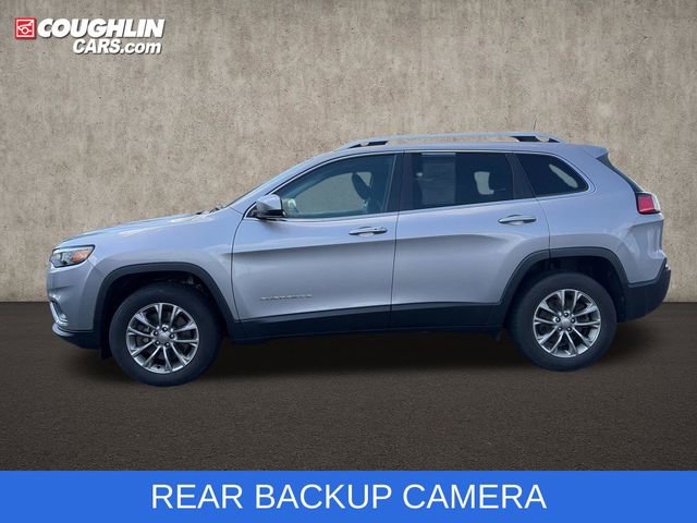 Used 2019 Jeep Cherokee Latitude Plus w/ Cold Weather Group AWD/4WD image 5