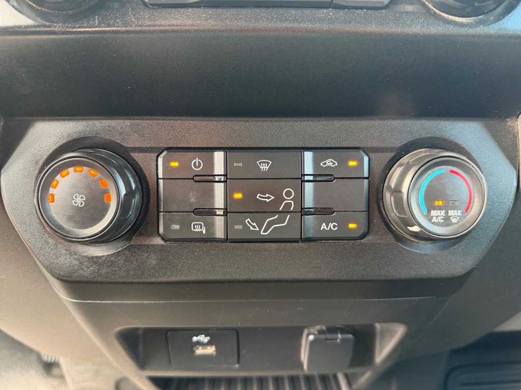 Used 2020 Ford F550 4x4 Regular Cab Super Duty image 22