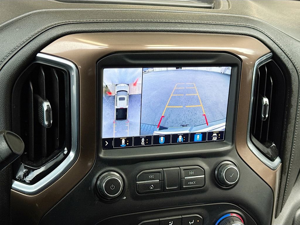 Used 2021 Chevrolet Silverado 1500 High Country w/ Technology Package image 24