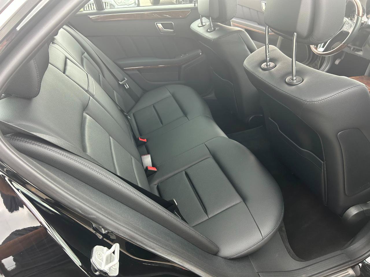 Used 2013 Mercedes-Benz E 350 BlueTEC Sedan image 21