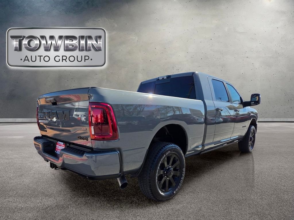 Used 2025 RAM 2500 Laramie AWD/4WD image 4