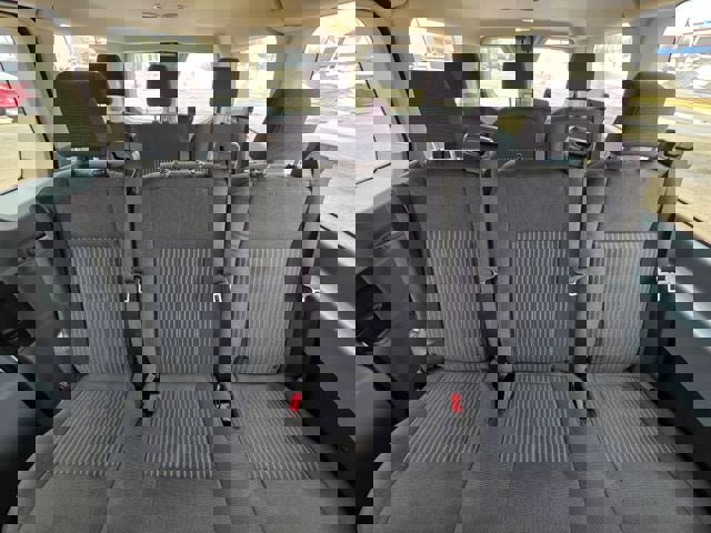 Used 2019 Ford Transit 150 XLT image 13