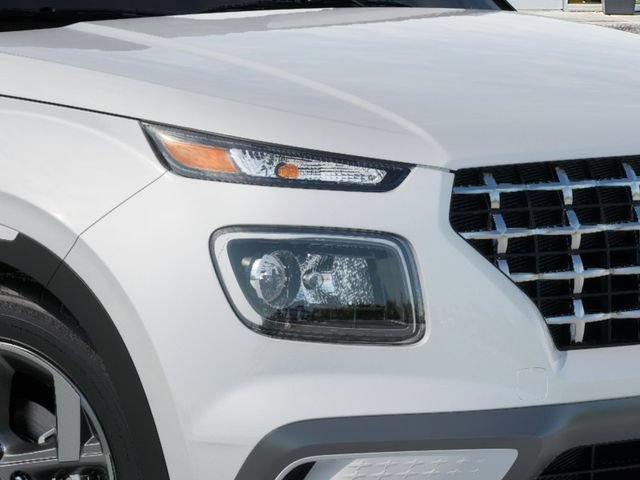 New 2026 Hyundai Venue SEL FWD image 9