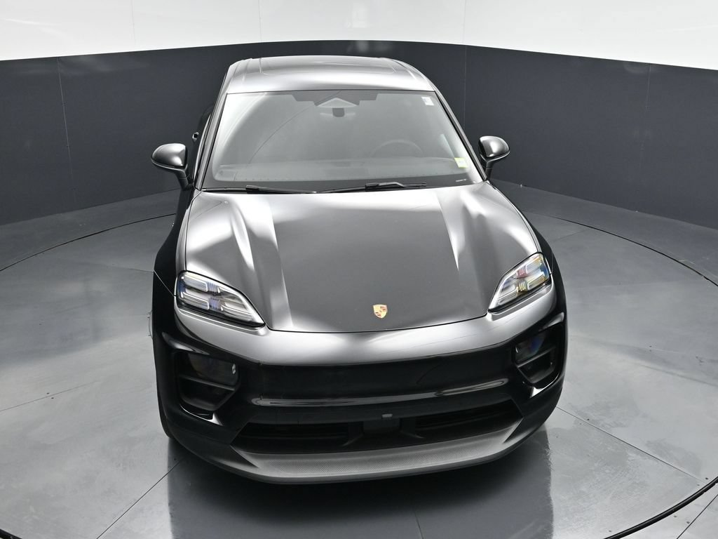 New 2026 Porsche Macan 4 Electric AWD/4WD image 22