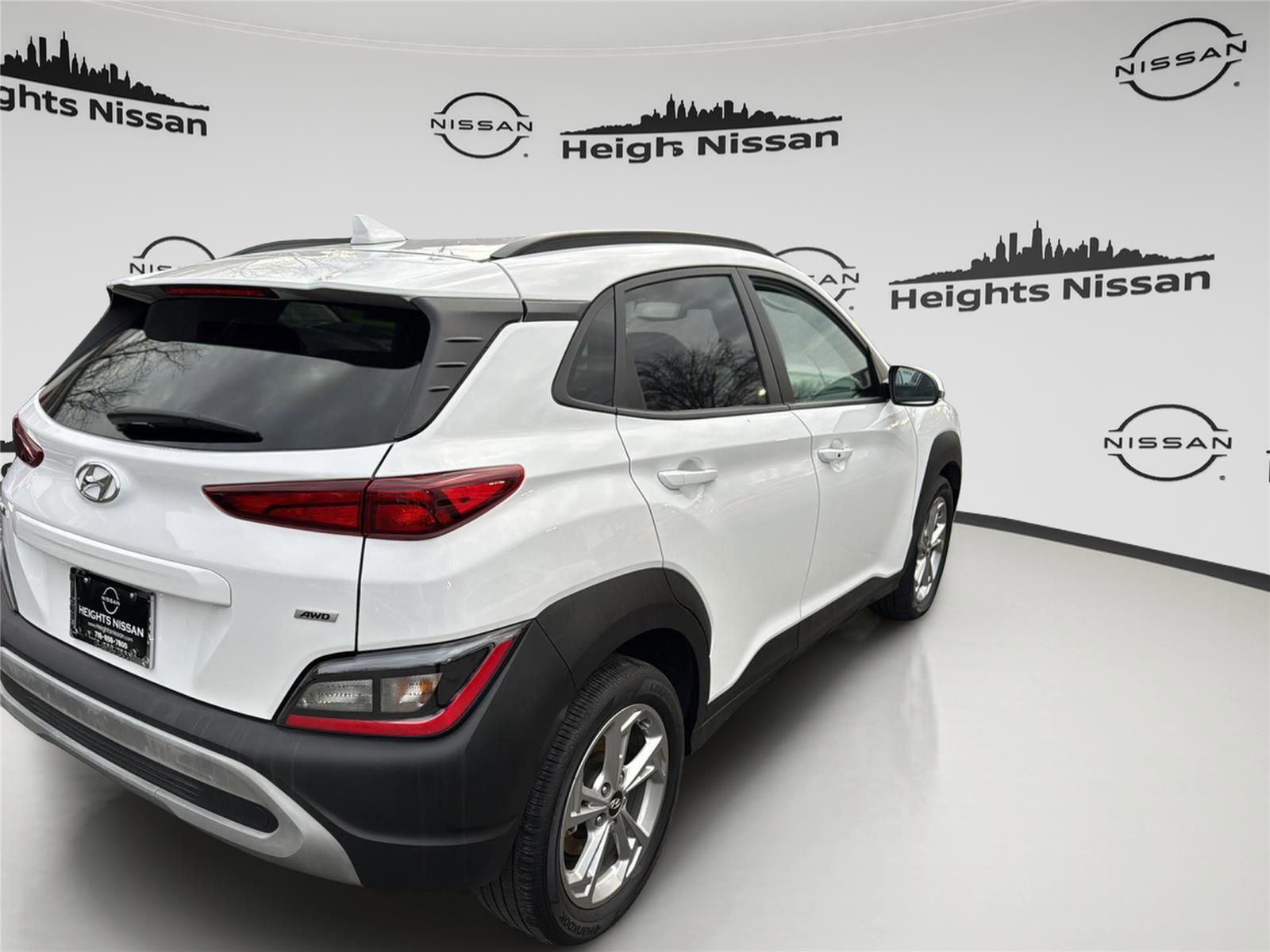 Used 2023 Hyundai Kona SEL w/ Cargo Package image 8