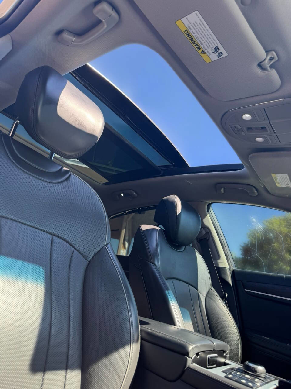 Used 2018 Genesis G80 3.8 w/ Option Group 03 image 25