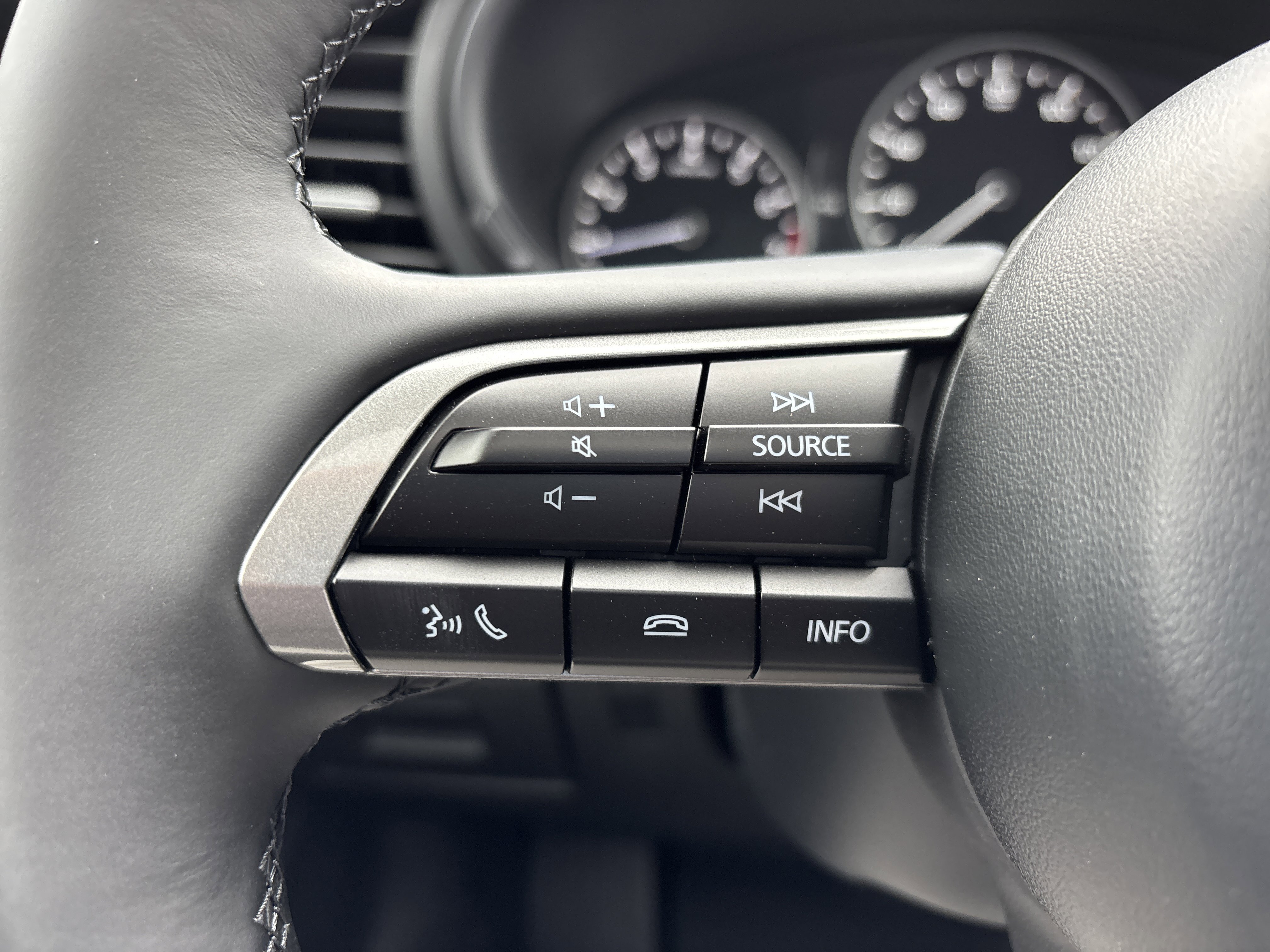 New 2026 MAZDA MAZDA3 2.5 S Sedan w/ Preferred Pkg image 26