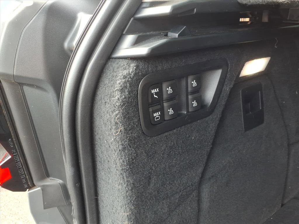 Used 2023 BMW X7 xDrive40i w/ Parking Assistance Package image 13