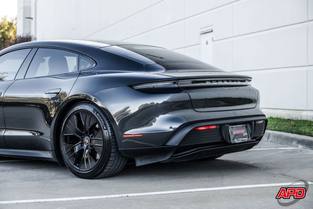Used 2021 Porsche Taycan 4S w/ Premium Package image 41